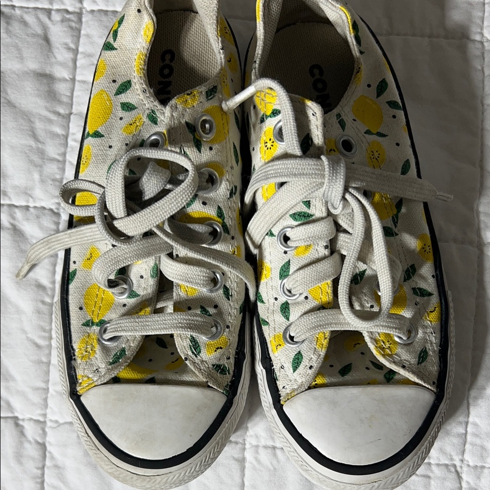 Converse Kids Lemon Pattern Sneakers - White and Yellow‎ juniors 12